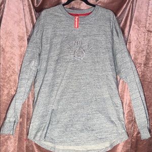 Auth SUPREME Embossed Logo Long Sleeve XL
